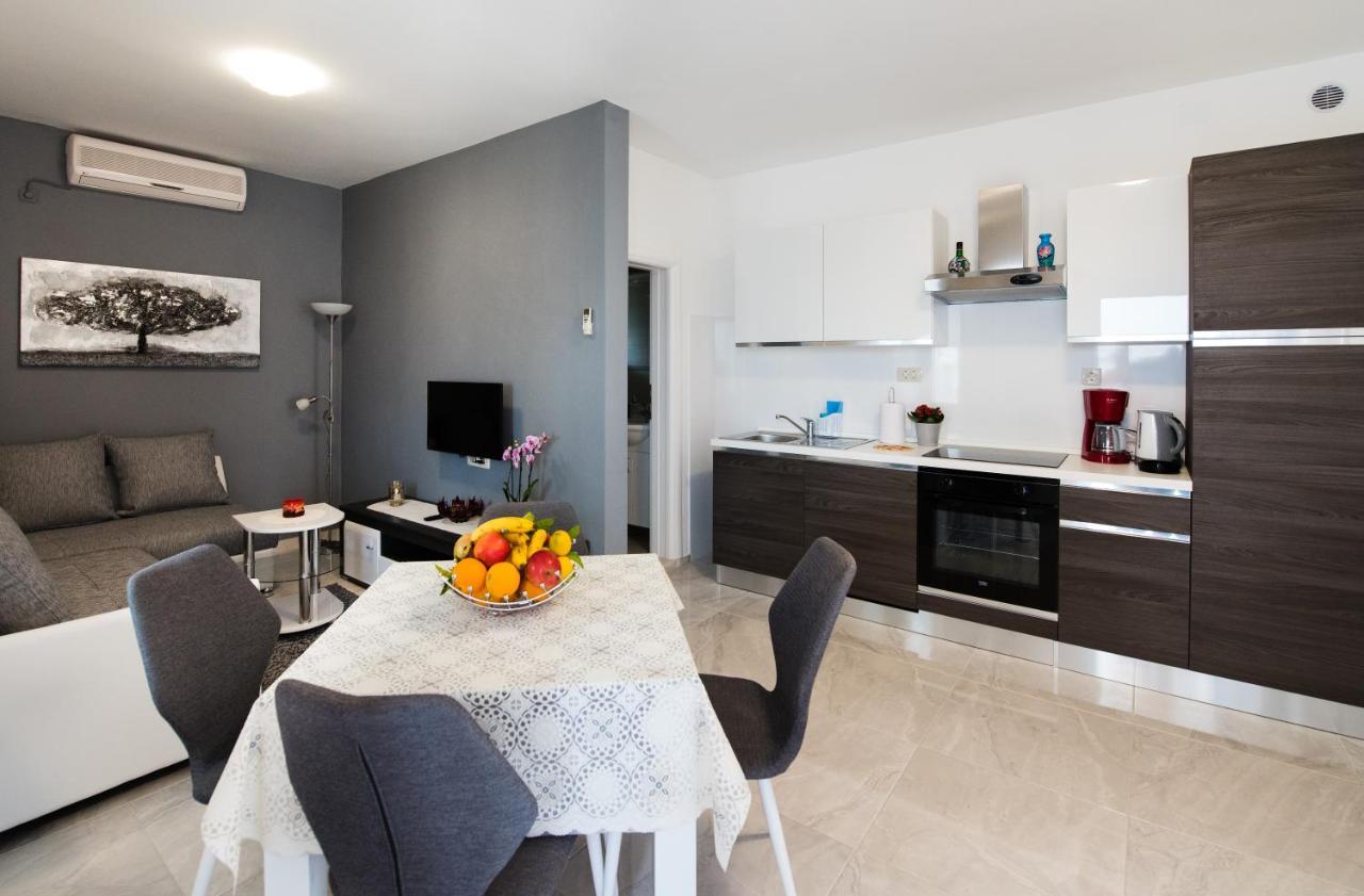 Apartments Care Donji Okrug  Ngoại thất bức ảnh
